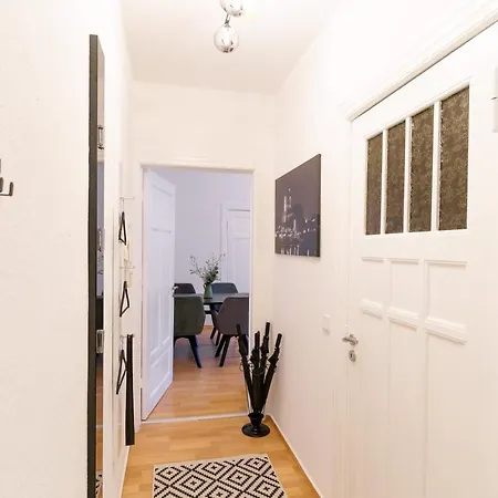 Apartment Bezaubernde Altbauwohnung Im Herzen Von