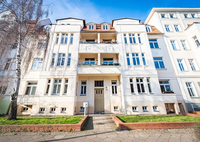 Apartment Bezaubernde Altbauwohnung Im Herzen Von Magdeburg